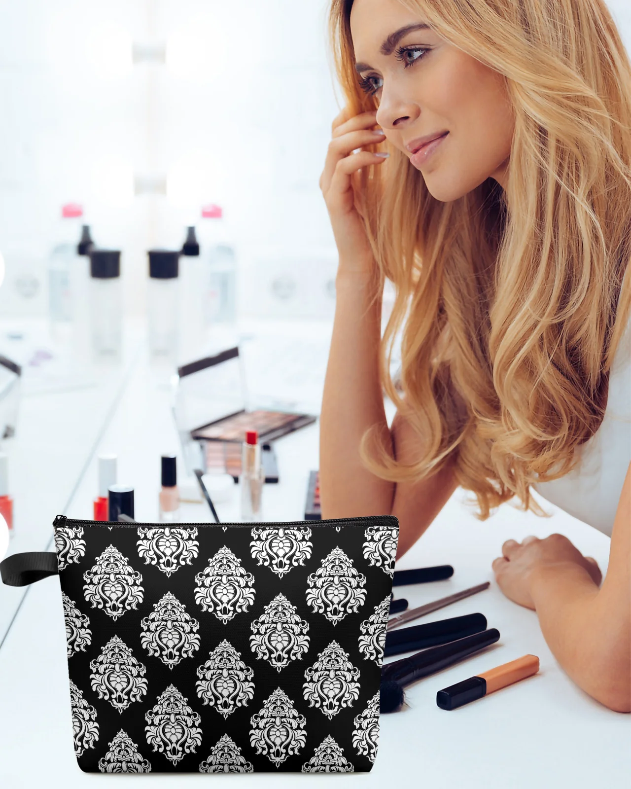 Класически европейски модел черен грим чанта торбичка пътуване Essentials дама жени козметични чанти тоалетна организатор съхранение молив случай