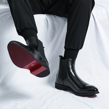 Висококачествени ботуши Челси Мъжки класически кожени ботуши Ежедневни мъже Slip-on Обувки с висок връх Мъже 2023 Нова мода глезена ботуши